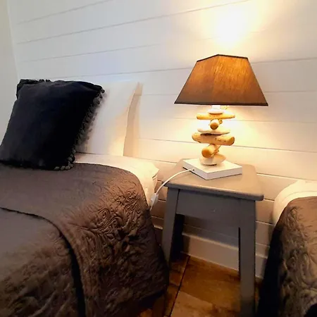 Charming House In With Private Garden Prázdninový dům Figueira da Foz