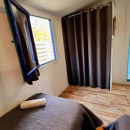 Charming House In With Private Garden *