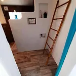 度假居 Charming House In With Private Garden