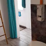 Charming House In With Private Garden * 菲盖拉-达福什