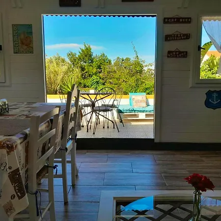 度假居 Charming House In With Private Garden 菲盖拉-达福什