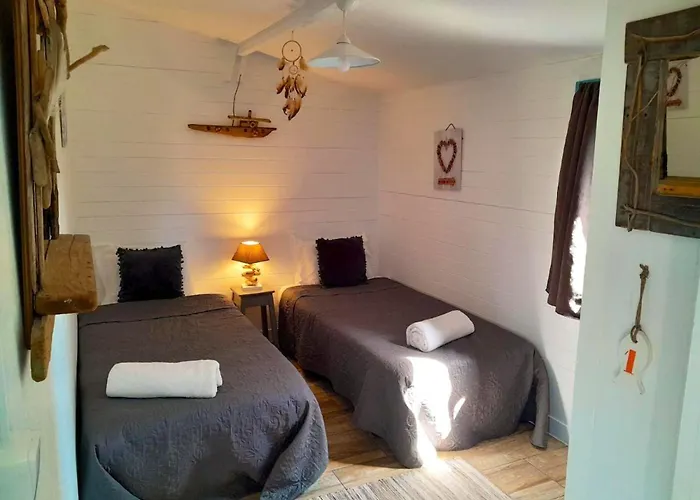 度假居 Charming House In With Private Garden